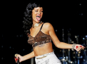 Rihanna saruta un nou barbat: "Eu si iubitul meu", a precizat bruneta - FOTO