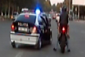 Va plati scump pentru asta! Cum a fost pedepsit motociclistul care i-a ignorat totalmente pe politisti
