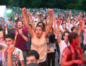 O detinuta a deschis festivalul rock impotriva drogurilor. Cele mai faimoase trupe au urcat pe scena