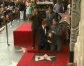 Regizorul Piratilor din Caraibe s-a ales cu o stea pe aleea celebritatilor de la Hollywood