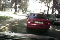 Asa NU! Cum a incercat un sofer din Chisinau sa parcheze cu spatele: A patit-o rau. VIDEO