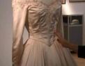Prima rochie de mireasa a actritei Elizabeth Taylor, scoasa la licitatie, la Londra. Vezi cat costa