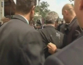 Presedintele Poloniei a fost atacat cu oua in Ucraina. S-a intamplat la o ceremonie de comemorare