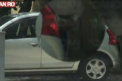 Milionar fara maniere. Romanul care a castigat 11 milioane de euro, surprins in timp ce se urina pe un gard
