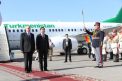 VIDEO. Presedintele Turkmenistanului a sosit la Chisinau. Cum a fost intampinat la aeroport