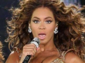 Reactie ULUITOARE a fanului lui Beyonce. Ce se intampla dupa ce este imbratisat de vedeta - VIDEO