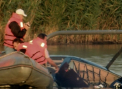 Tragedie in Romania. Un elicopter s-a prabusit intr-un lac: Doar o femeie a supravietuit