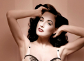 Este de nerecunoscut. Cum arata in adolescenta regina burleque-ului american - FOTO
