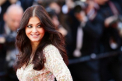 Aishwarya Rai recidiveaza? Cum arata indianca in cel mai recent pictorial - FOTO

