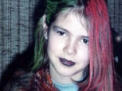La 9 ani era o rockerita GOTH. O recunosti? Acum e una dintre cele mai frumoase femei din lume - FOTO