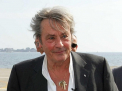 Alain Delon se insoara la 77 de ani? Uite cum arata iubita acestuia cu 30 de ani mai tanara - FOTO