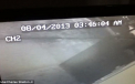 A instalat o camera de supraveghere in curte si spune ca a surprins "o minune" trimisa de Dumnezeu
