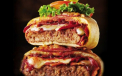 Pizzaburgerul, noua inventie a fast food-urilor din SUA. Cate calorii contine