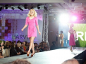 Autumn Fashion Walk 2013: Ce vedete si politicieni s-au transformat pentru o seara in modele - VIDEO
