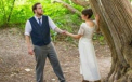 In timpul sedintei foto, invitatii au luat-o la fuga. Ce apare in aceste poze de logodna
