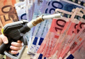 Vesti proaste pentru soferi. Dupa gazul lichefiat, s-a SCUMPIT motorina si benzina