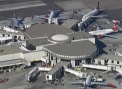 Atac armat pe aeroportul international din Los Angeles: 7 persoane ranite iar sute de zboruri, anulate