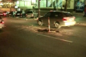 O gaura de canalizare de pe strada Puskin le da mari batai de cap soferilor: Doar la noi se poate intampla asa