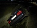 Accident la iesire din capitala. Doua masini s-au ciocnit: Un Mercedes a ajuns in sant