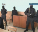 15 persoane au fost sanctionate pentru bauturile alcoolice gasite in celula lui Adrian Nichifor