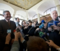Ghimpu vs Voronin: De la "epopeea suptului", Michelle de Schizofrenie si medicina. VIDEO