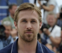 Ryan Gosling: Gandesc ca o fata