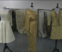 Licitatie de tinute celebre. Cat valoreaza rochia lui Audrey Hepburn Elizabeth Taylor