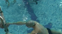 Campionat de freediving intr-un bazin privat din capitala. Cine este moldoveanul care si-a batut propriul record