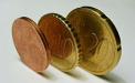 La 10 ani de la lansare, moneda a 332 de milioane de oameni risca sa dispara. Cat valoreaza zona euro