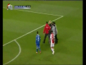 Suporterul care a intrat pe teren in meciul dintre Ajax si AZ Alkmaar a fost condamnat!