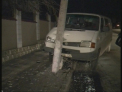 Accident provocat de viteza. A lasat cateva case din Bacioi fara lumina, dupa ce a lovit un stalp