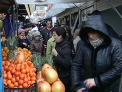 De sarbatori, criza nu ne afecteaza! Sute de oameni au venit dupa ultimele cumparaturi pentru Craciun