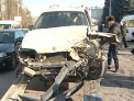 A virat la stanga si s-a ciocnit frontal cu un BMW! Un Opel a fost facut zob in centrul capitalei