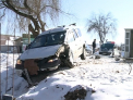 A intrat cu masina intr-o spalatorie auto si a fugit de la fata locului! Martorii: Era BEAT la volan!