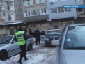 Dusi la politie pentru ca fumau si filmau la pauza dintre ore! "Retinerea copiilor este abuziva"