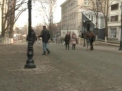 Apele subterane sunt de vina. Cum explica primarul aparitia gropii de pe strada pietonala