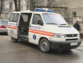 A murit in ambulanta in timp ce era transferat dintr-un spital in altul! Medicii se invinuiesc reciproc