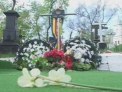 Cimitirul Central a prins viata. Mormintele scriitorilor si artistilor, acoperite de mormane de flori