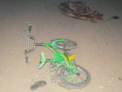 Accident tragic la Rezina. Copil de 6 ani, lovit mortal de un camion in timp ce mergea cu bicicleta. FOTO