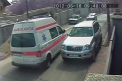 Accident pe loc drept! O ambulanta se RASTOARNA din senin pe o strada din Chisinau! VIDEO