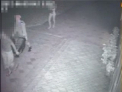 VIDEO incendiar. Uite cum fura un televizor de la o terasa din Ungheni!