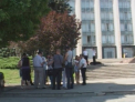 Rudele unui politist care se afla de 3 ani in detentie in Transnistria, la protest in fata Guvernului!