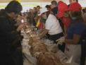 Are 53 de metri lungime si cantareste 700 de kg! Asa arata cel mai mare sandwich din lume