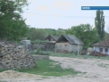Dublu OMOR la Vulcanesti! O fetita de 9 ani si mama ei, gasite cu gaturile taiate! Criminalul, in libertate