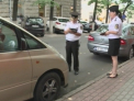 Echipa Pro TV, imbrancita de un sofer agresiv! Cum lupta politistii cu masinile parcate neregulamentar