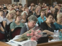 La 1 septembrie, in aceleasi costume purtate si in anii trecuti! Problemele principale ale profesorilor