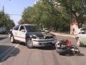 Un motociclist a ajuns la spital dupa ce a intrat in masina Politiei Rutiere! Cum s-a intamplat totul