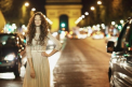 Mishelle, fermecatoare pe strazile din Paris intr-o tinuta de mii de euro - FOTO