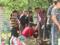 Femeia incurcata la morga spitalului din Straseni a fost inmormantata azi. Medicii, nevinovati?