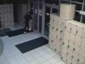 Gestul care te lasa fara cuvinte. Ce facea acest barbat din capitala a uimit pana si politistii. VIDEO